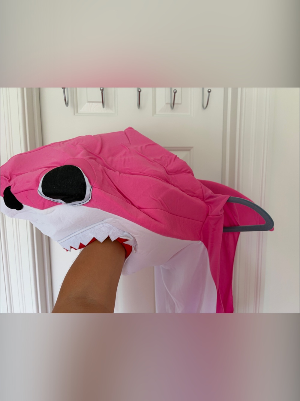 MAMA SHARK!! Women’s Pink Novelty Shark-Style costume - Picture 2 of 5